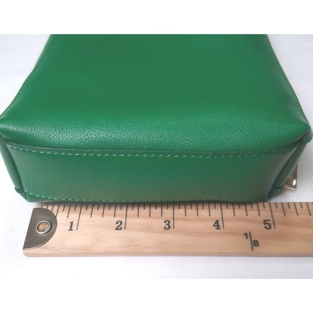 International Concepts small, two handle+removable strap crossbody phone‎ bag